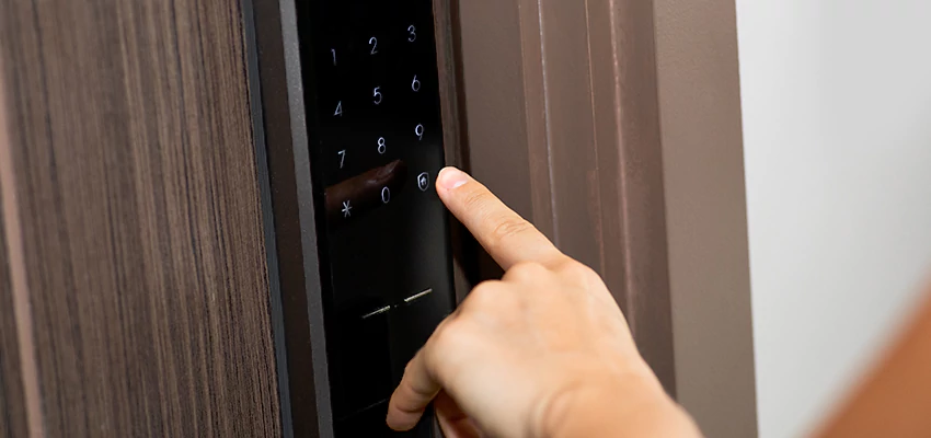 Smart Electric Locks Replacement Services in Strawberry, CA