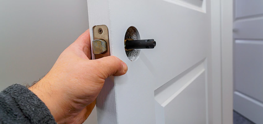 Nighttime Locksmith For Lock Repair in Strawberry, CA