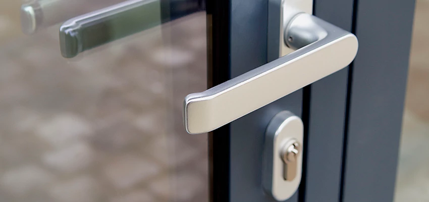 Broken Door Lock Cylinder Repair in Strawberry, California