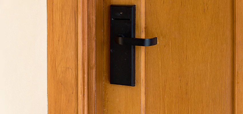 Quick Response Locksmith For Lock Repair in Strawberry, California