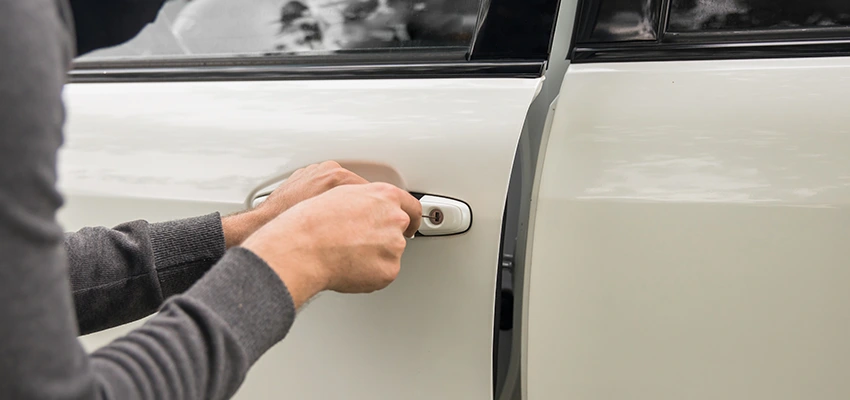 Unlock Car Door Service in Strawberry, CA