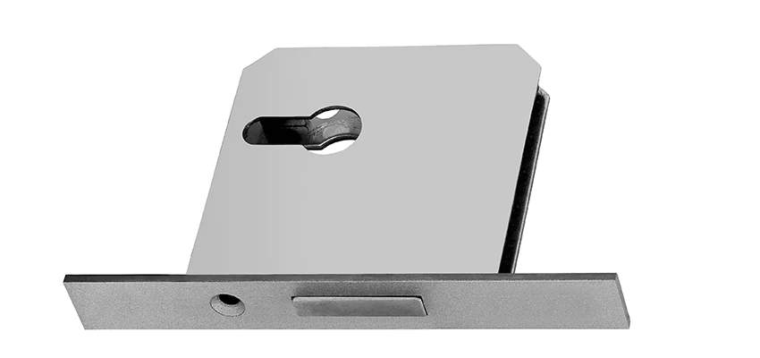 Fix A Deadbolt Door Lock in Strawberry, California